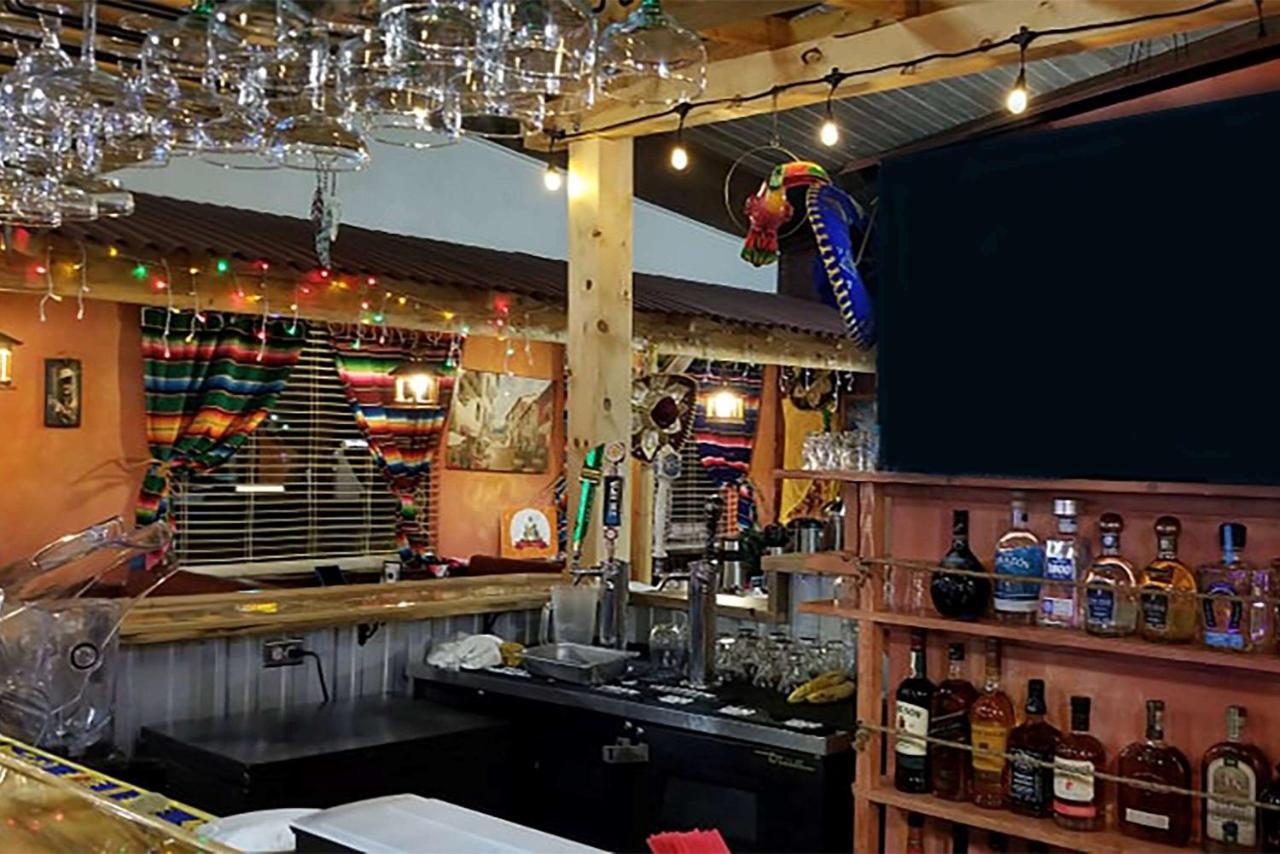 רטון Casa Lemus Inn מראה חיצוני תמונה