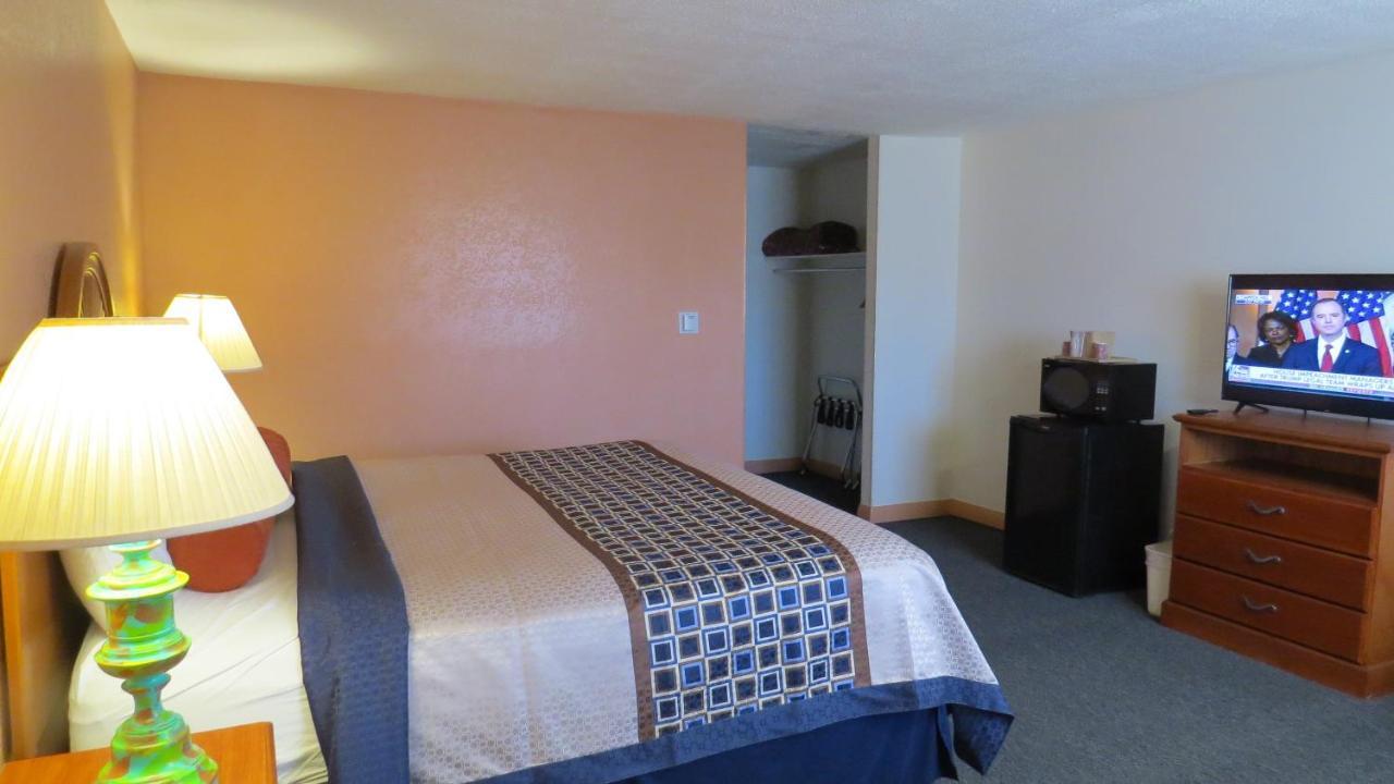רטון Casa Lemus Inn מראה חיצוני תמונה